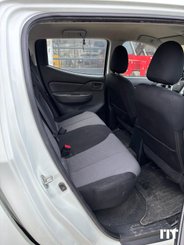 Coche Mitsubishi L200 - 7